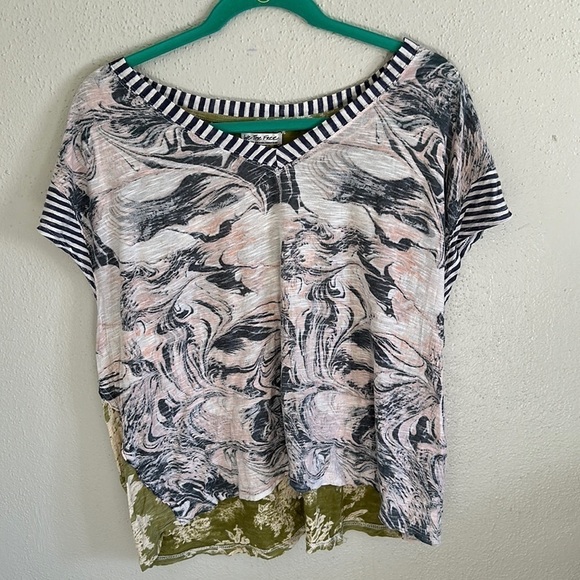 We the Free Paradise City Tee - Picture 3 of 6